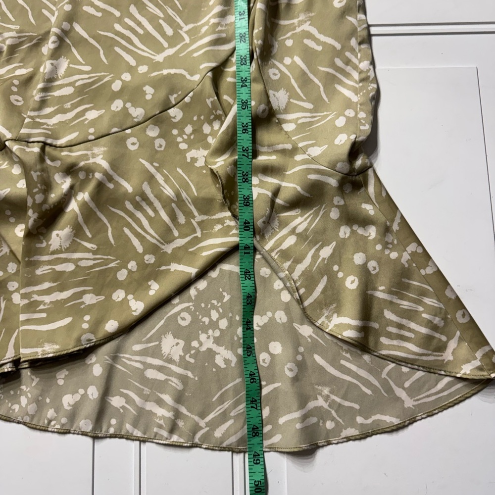 Saltwater Luxe Beige Patterned Maxi Wrap Dress Size Medium M - Picture 6 of 6